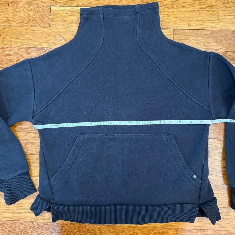 Athleta Girl Cozy Karma Sweatshirt Pullover Turtle Neck in Black - Size M/8-10 - Picture 2 of 6